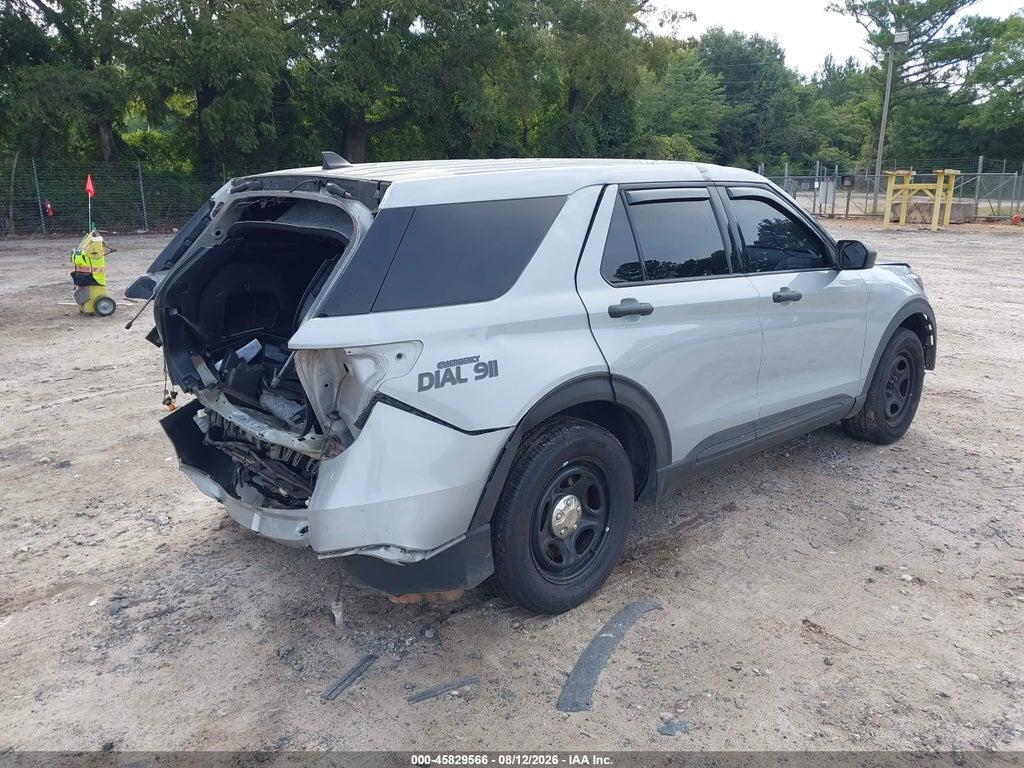 1FM5K8AB5MGB21548 2021 FORD POLICE INTERCEPTOR UTILITY photo no. 4