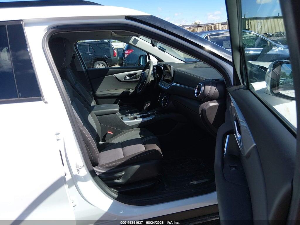 3GNKBCR45RS156977 2024 CHEVROLET BLAZER photo no. 5