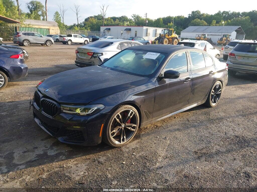 WBA13BK08NCL04264 2022 BMW M550 photo no. 2