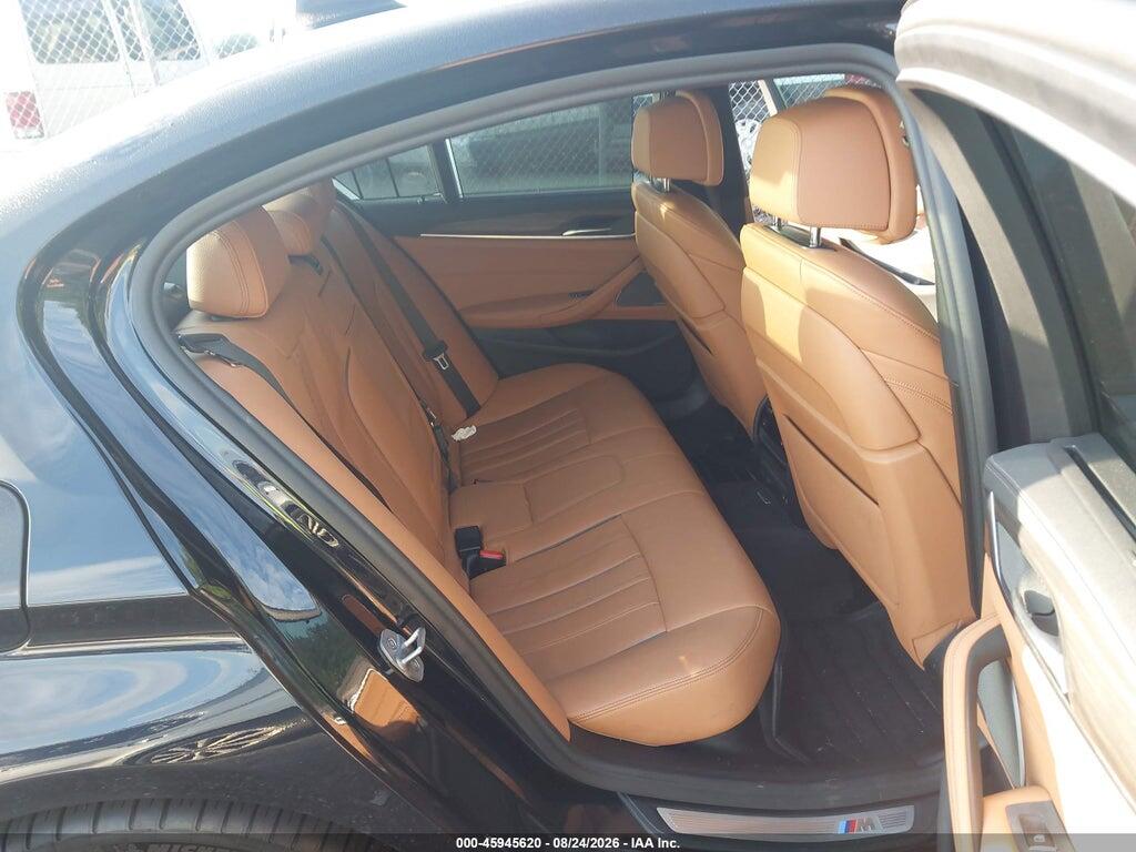 WBA13BK08NCL04264 2022 BMW M550 photo no. 8