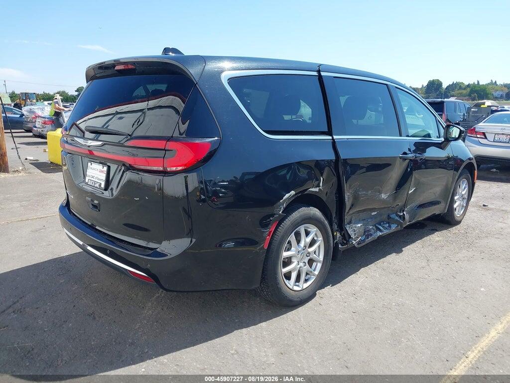 2C4RC1BG9PR535228 2023 CHRYSLER PACIFICA photo no. 4