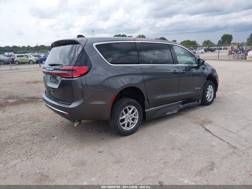 2C4RC1BG0PR590263 2023 CHRYSLER PACIFICA photo no. 4