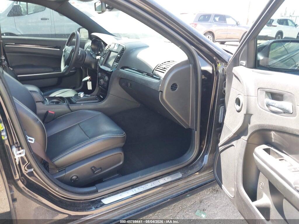 2C3CCABG1PH677301 2023 CHRYSLER 300 photo no. 5
