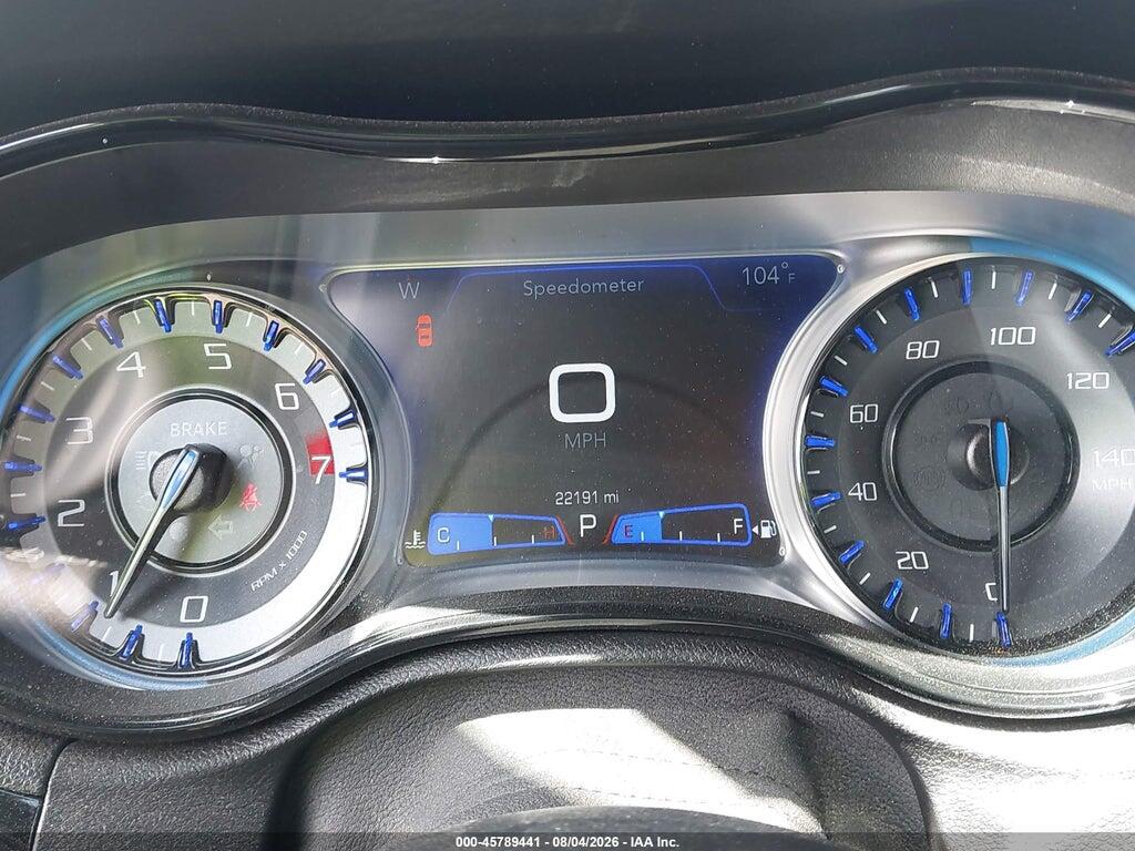 2C3CCABG1PH677301 2023 CHRYSLER 300 photo no. 7