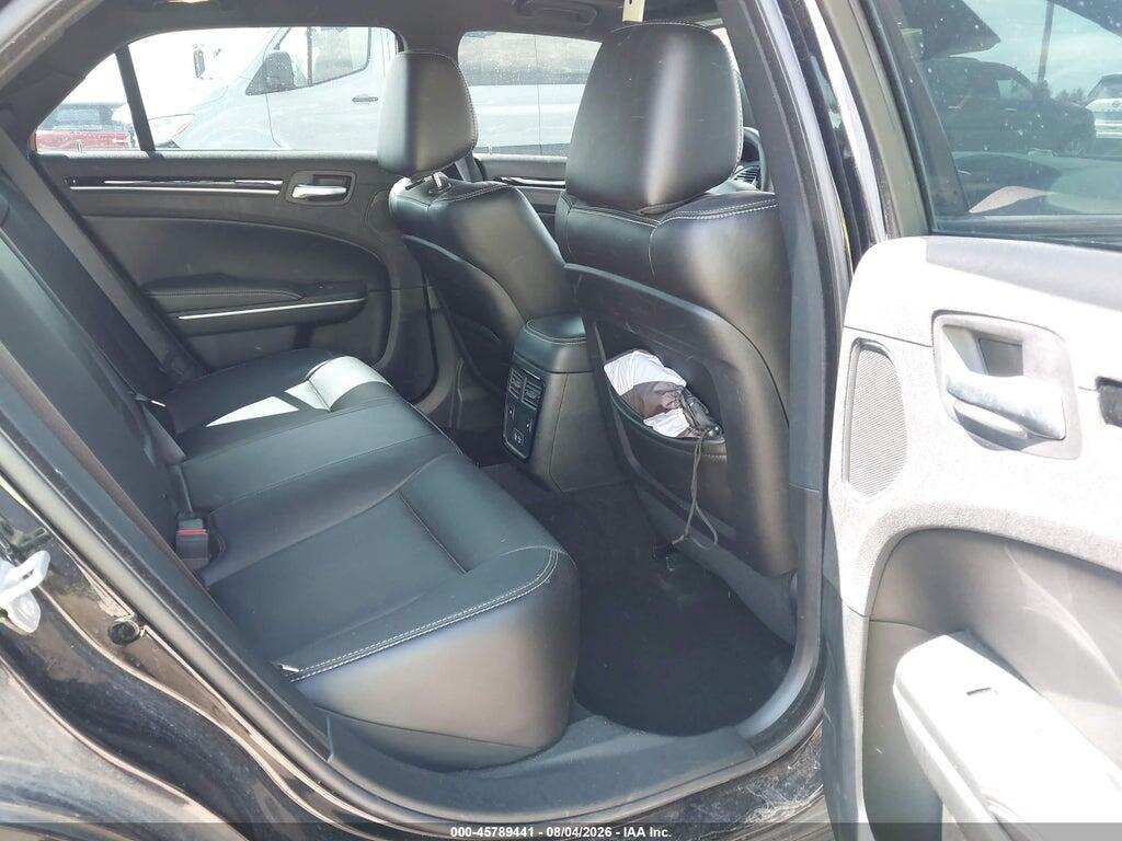 2C3CCABG1PH677301 2023 CHRYSLER 300 photo no. 8