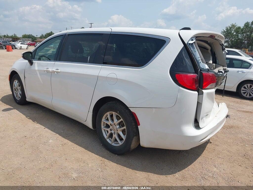 2C4RC1CG7PR519950 2023 CHRYSLER VOYAGER photo no. 3