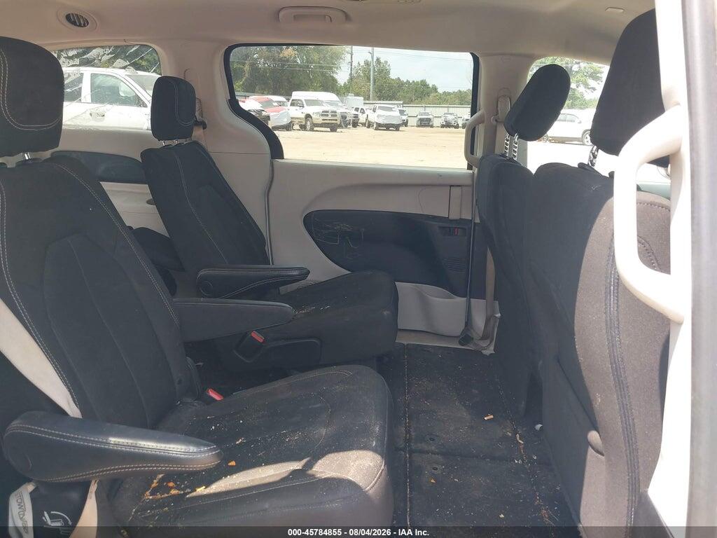 2C4RC1CG7PR519950 2023 CHRYSLER VOYAGER photo no. 8