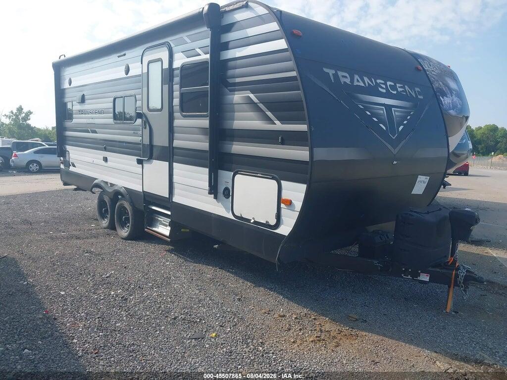 2021 GRAND DESIGN TRANSCEND 573TT2723M8813422