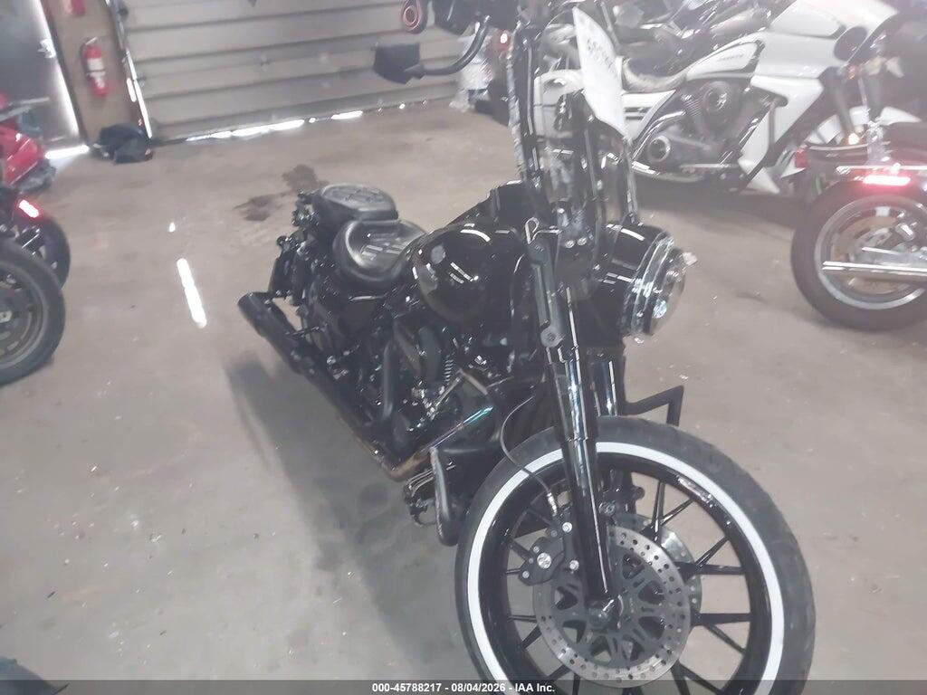 2021 HARLEY-DAVIDSON FLHRXS 1HD1KVP18MB648947