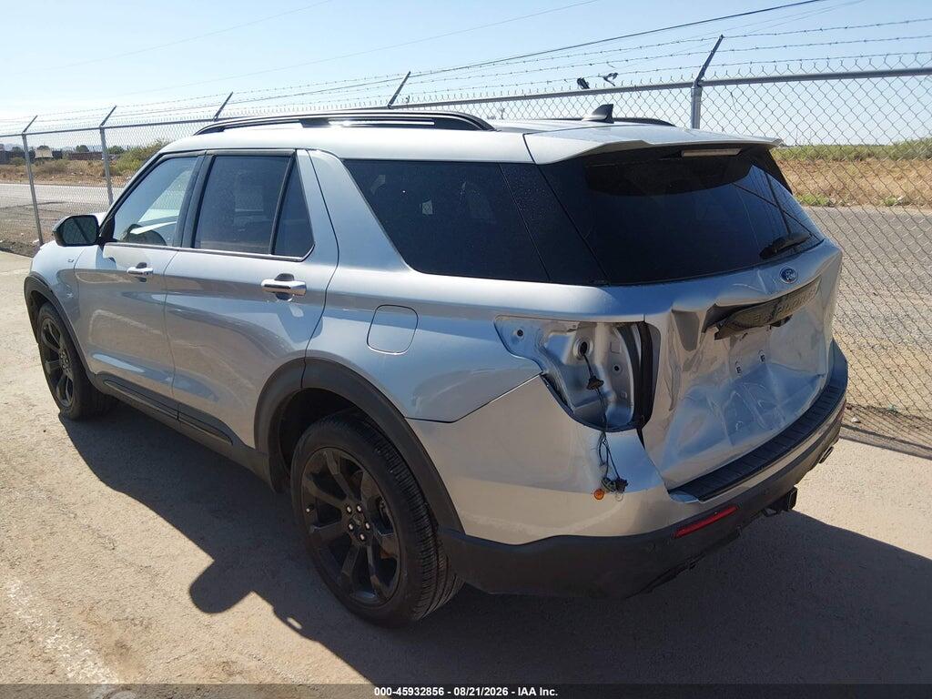 1FMSK7KH2PGB16067 2023 FORD EXPLORER photo no. 3
