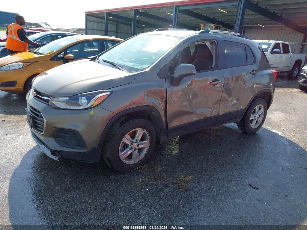 KL7CJPSM2NB567693 2022 CHEVROLET TRAX photo no. 2