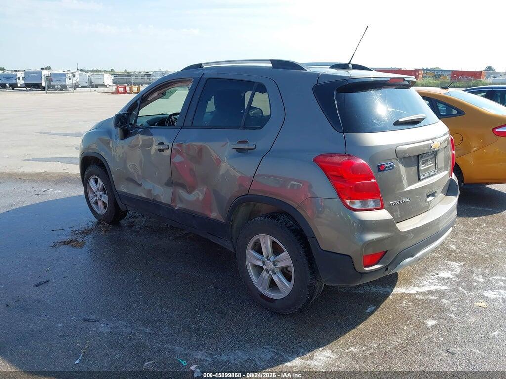 KL7CJPSM2NB567693 2022 CHEVROLET TRAX photo no. 3