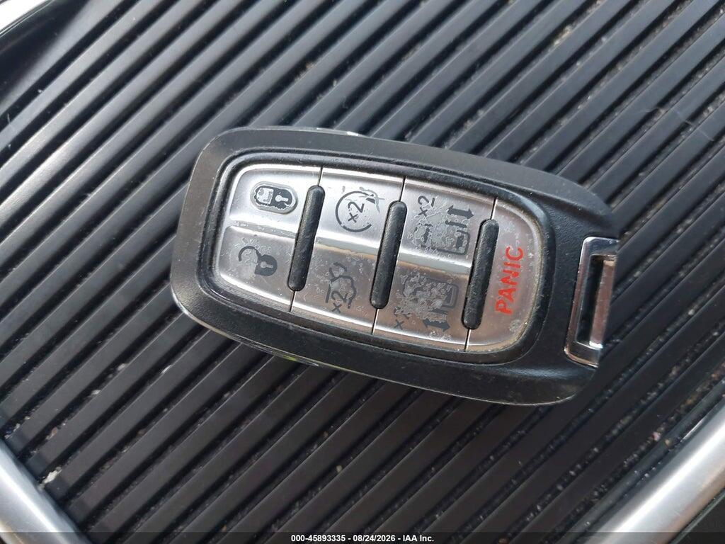2C4RC1L74NR122838 2022 CHRYSLER PACIFICA HYBRID photo no. 11