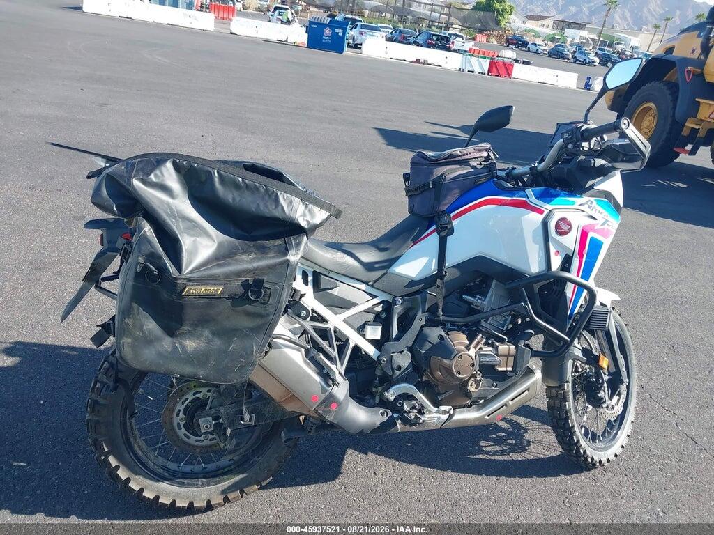 JH2SD1004MK100266 2021 HONDA CRF1100 photo no. 4