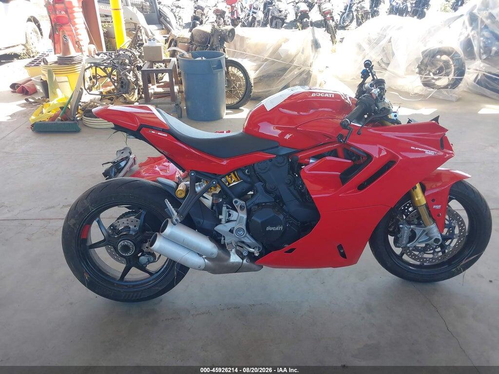 ZDMVABDS3NB002061 2022 DUCATI SUPERSPORT photo no. 12