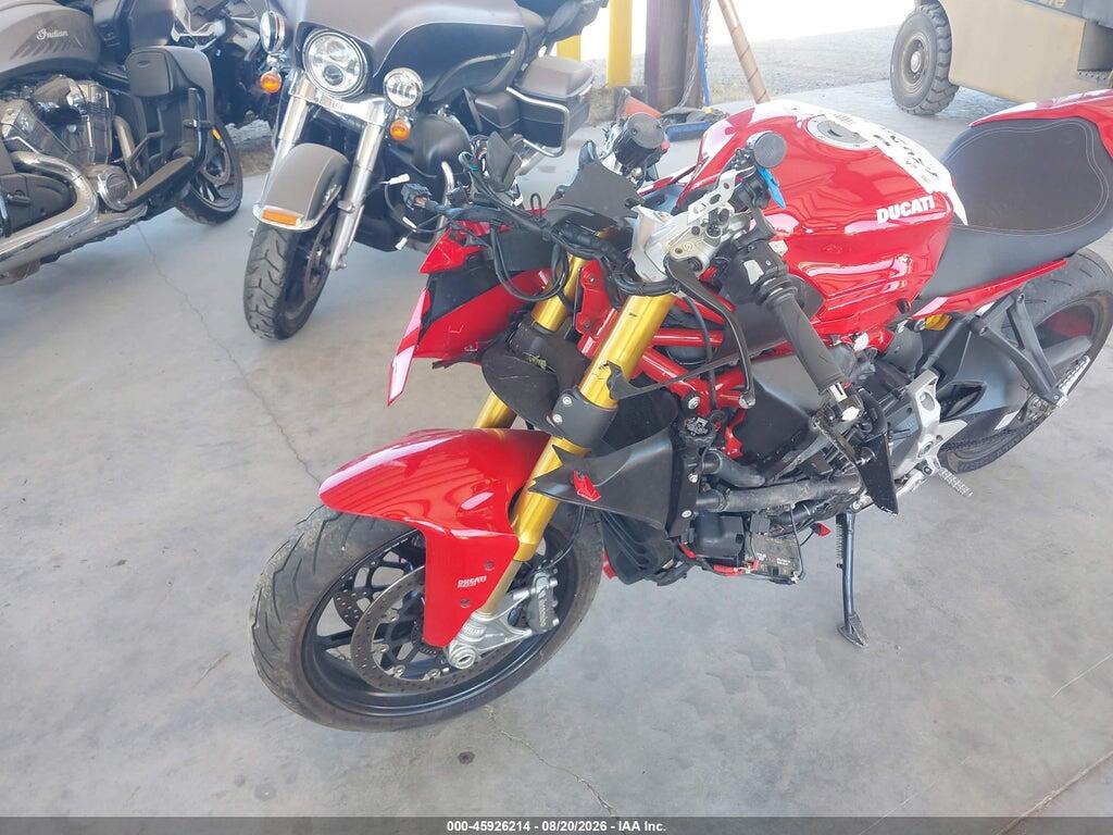 ZDMVABDS3NB002061 2022 DUCATI SUPERSPORT photo no. 2