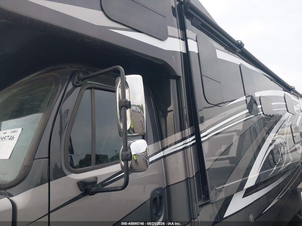 4UZADVFC9PCUK3199 2023 FREIGHTLINER CHASSIS photo no. 12