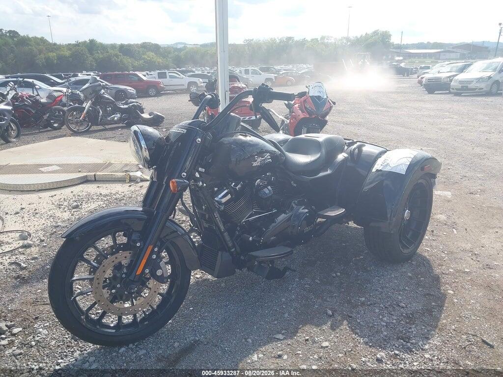 1HD1MCP16RB855049 2024 HARLEY-DAVIDSON FLRT photo no. 2