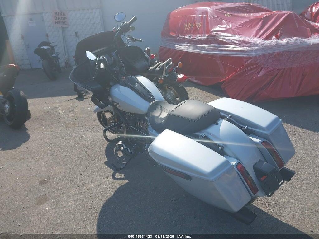 1HD1KH71XRB637358 2024 HARLEY-DAVIDSON FLTRX photo no. 3