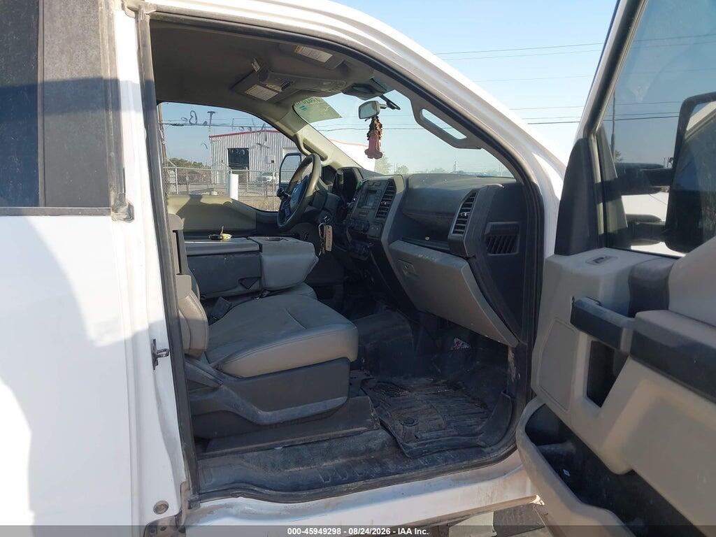 1FD8X3H66NEC67254 2022 FORD F-350 CHASSIS photo no. 5
