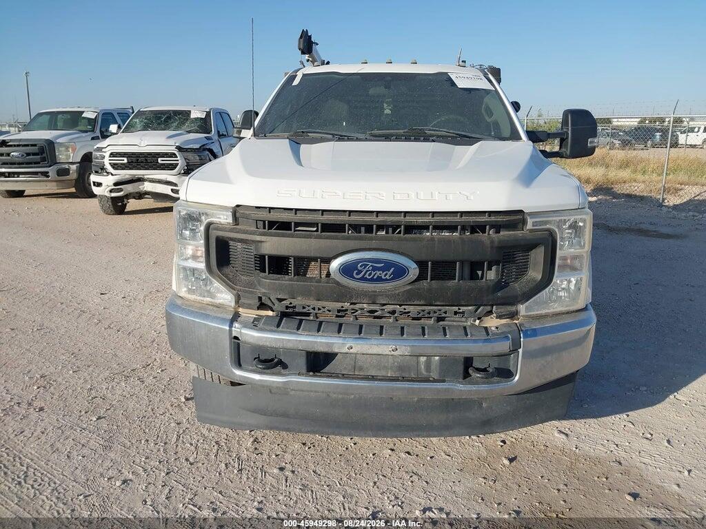 1FD8X3H66NEC67254 2022 FORD F-350 CHASSIS photo no. 6