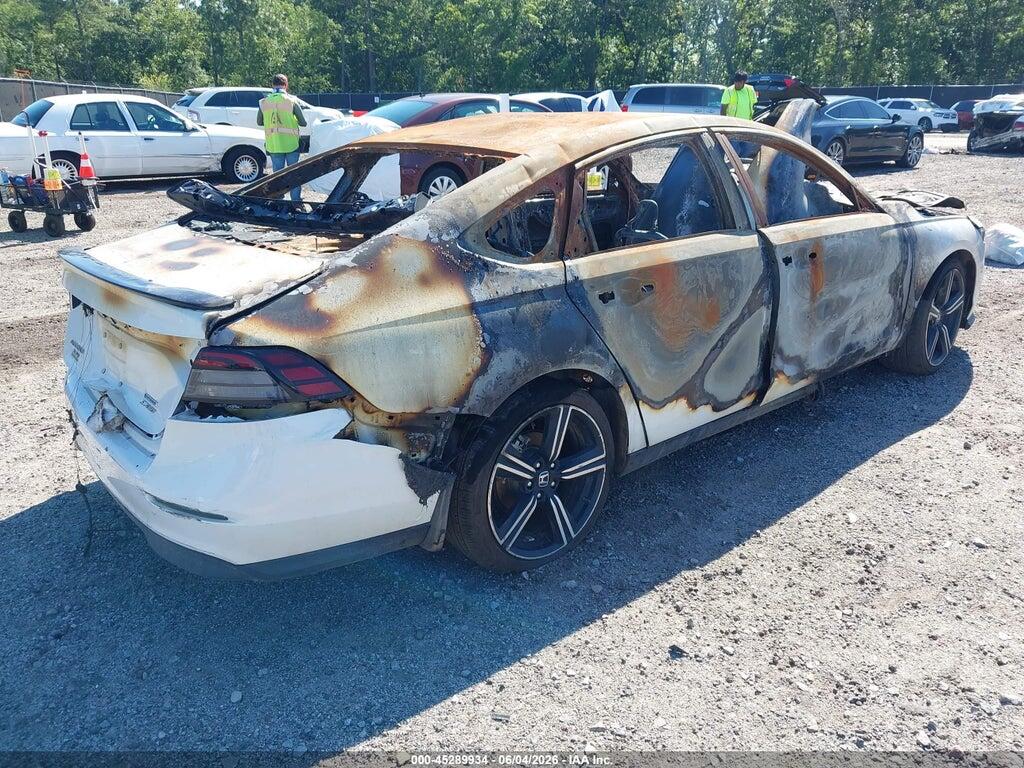 1HGCY2F59RA019059 2024 HONDA ACCORD HYBRID photo no. 4