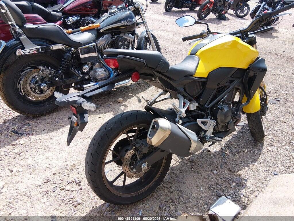 MLHNC5552R5401464 2024 HONDA CBF300 photo no. 4