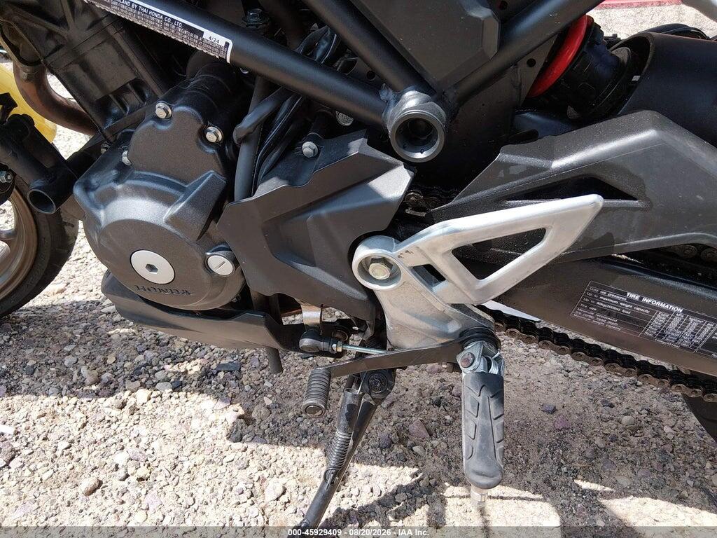 MLHNC5552R5401464 2024 HONDA CBF300 photo no. 9