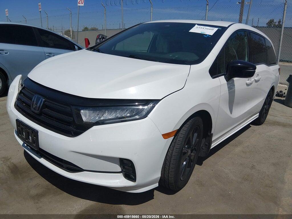 5FNRL6H79PB043718 2023 HONDA ODYSSEY photo no. 2