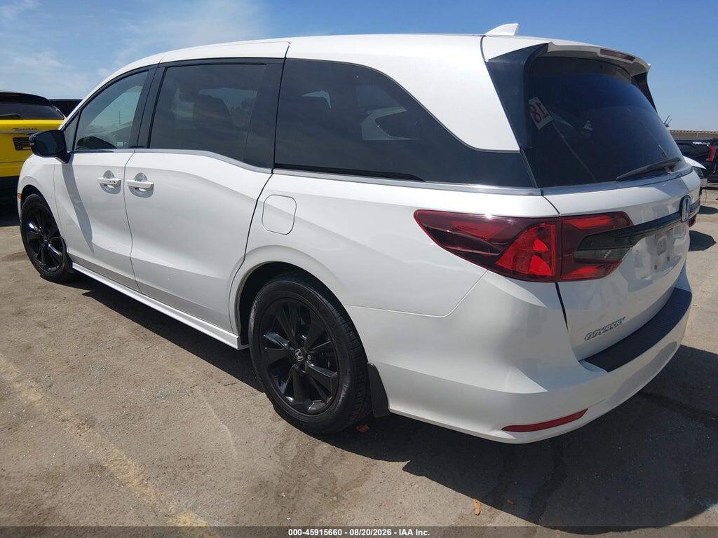 5FNRL6H79PB043718 2023 HONDA ODYSSEY photo no. 3
