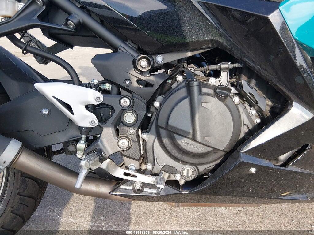 JKAEXKH16MDAD3389 2021 KAWASAKI EX400 photo no. 8