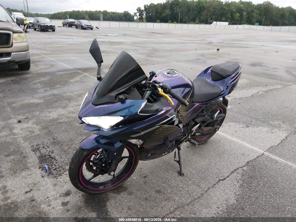 JKAEXKG16MDAA9157 2021 KAWASAKI EX400 photo no. 2