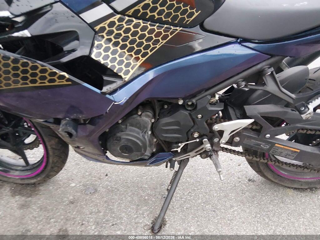 JKAEXKG16MDAA9157 2021 KAWASAKI EX400 photo no. 9