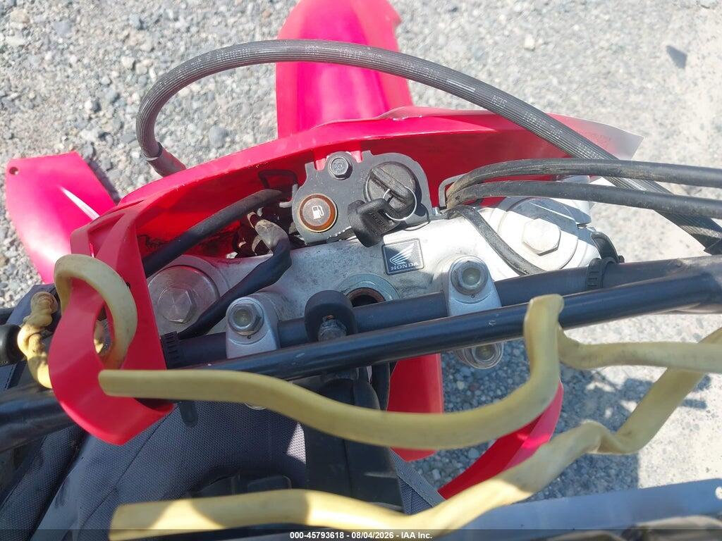 9C2ME1349RR401623 2024 HONDA CRF250 photo no. 7