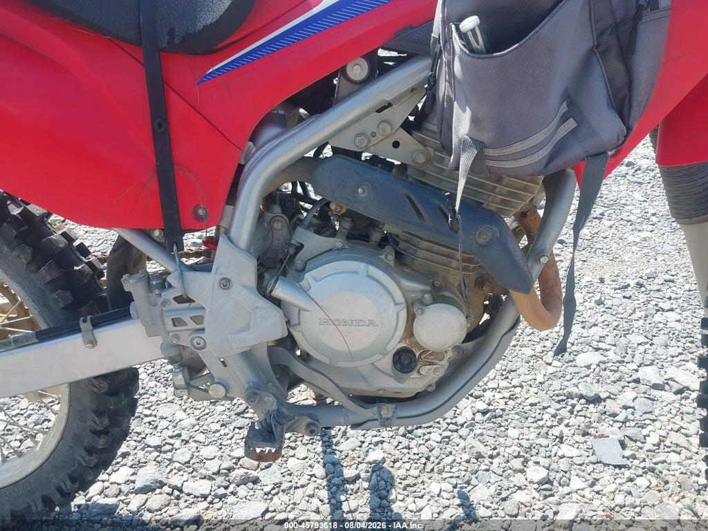 9C2ME1349RR401623 2024 HONDA CRF250 photo no. 8