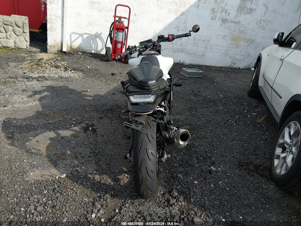 MD2JUJ409RN213011 2024 HUSQVARNA VITPILEN 401/SVARTPILEN 401 photo no. 6