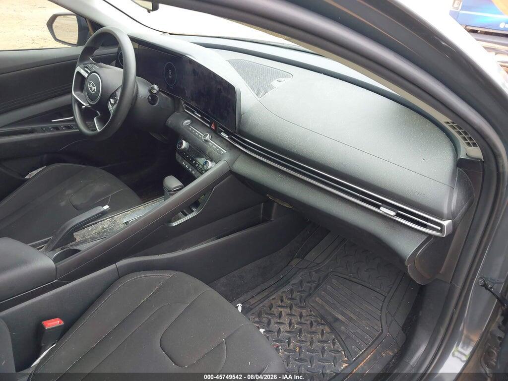 KMHLM4DG2RU674281 2024 HYUNDAI ELANTRA photo no. 5
