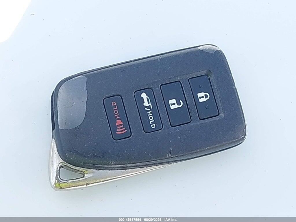 JTHCA1D20M5109710 2021 LEXUS IS 300 photo no. 11