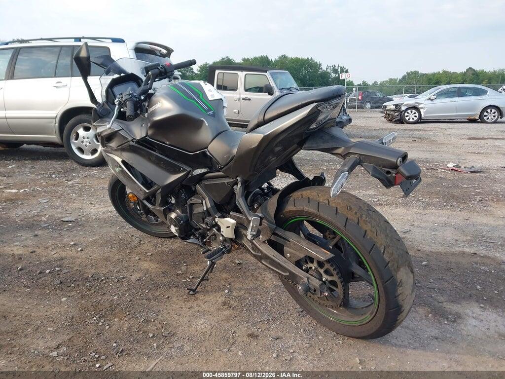 ML5EXER16RDAD5263 2024 KAWASAKI EX650 photo no. 3