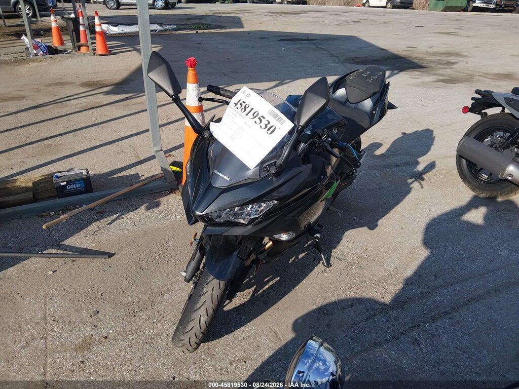 JKAEXKH15PDAN8082 2023 KAWASAKI EX400 photo no. 2
