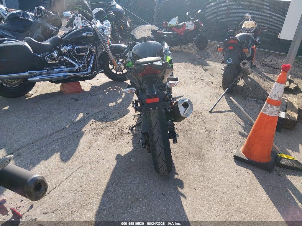 JKAEXKH15PDAN8082 2023 KAWASAKI EX400 photo no. 6