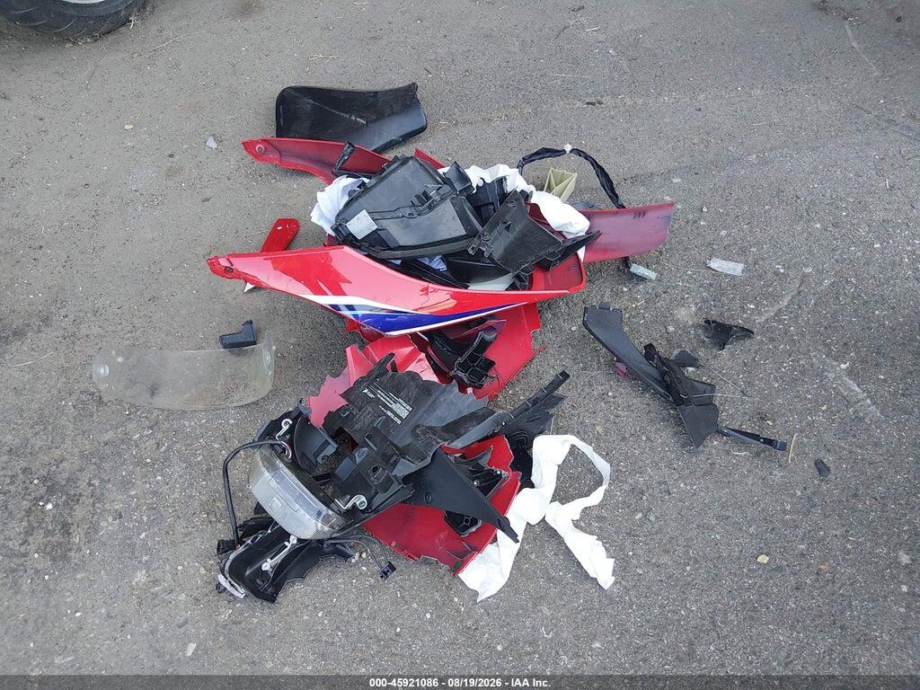 JH2PC40J8NK800280 2022 HONDA CBR600 photo no. 11