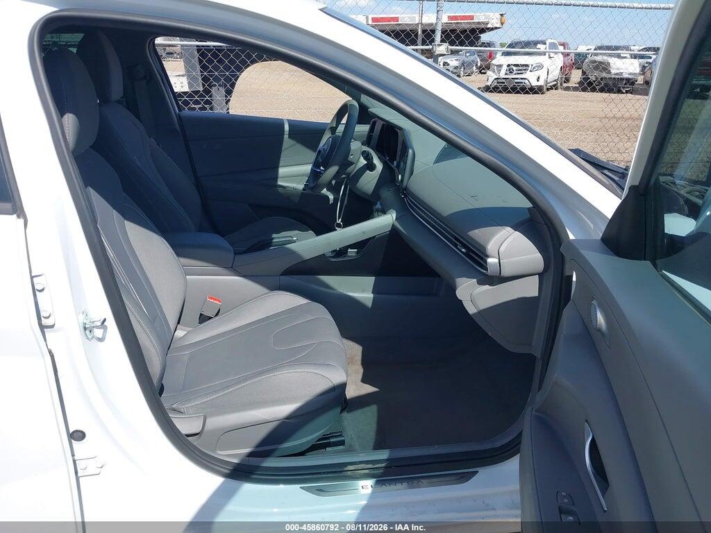 5NPLM4AG4NH077663 2022 HYUNDAI ELANTRA photo no. 5