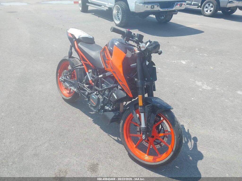 MD2JPC405PC024230 2023 KTM 200 photo no. 1