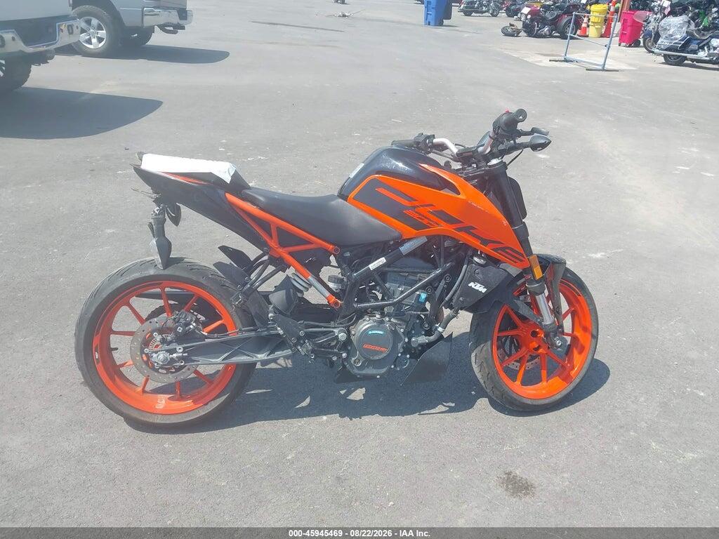 MD2JPC405PC024230 2023 KTM 200 photo no. 12