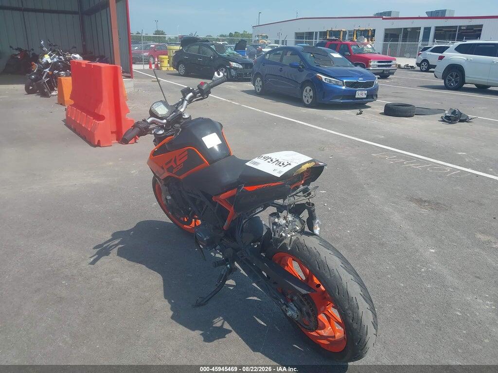 MD2JPC405PC024230 2023 KTM 200 photo no. 3