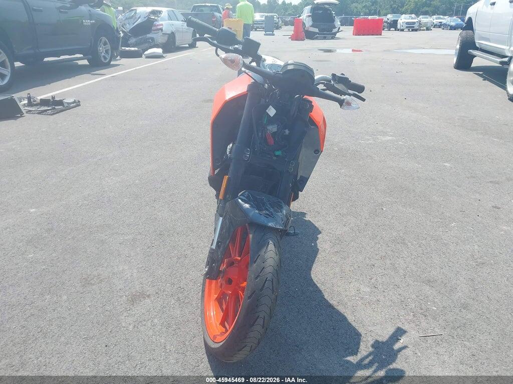 MD2JPC405PC024230 2023 KTM 200 photo no. 5
