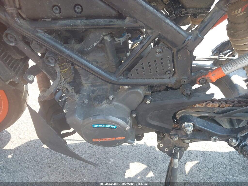 MD2JPC405PC024230 2023 KTM 200 photo no. 9