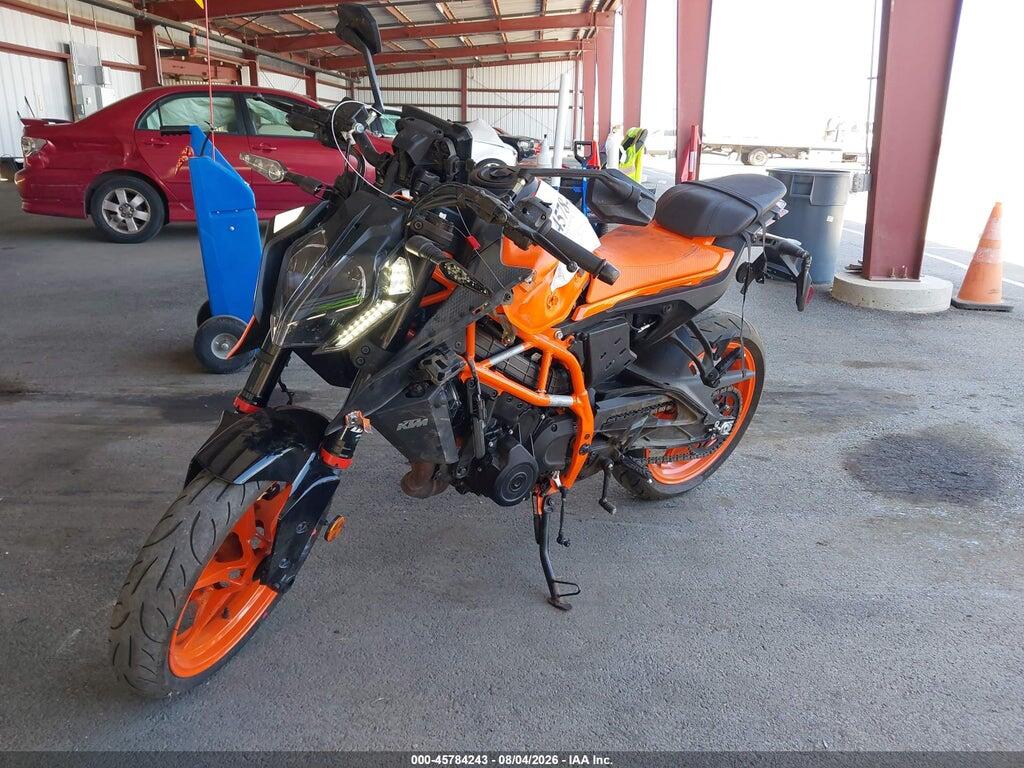 MD2JPJ404RN261867 2024 KTM 390 photo no. 2