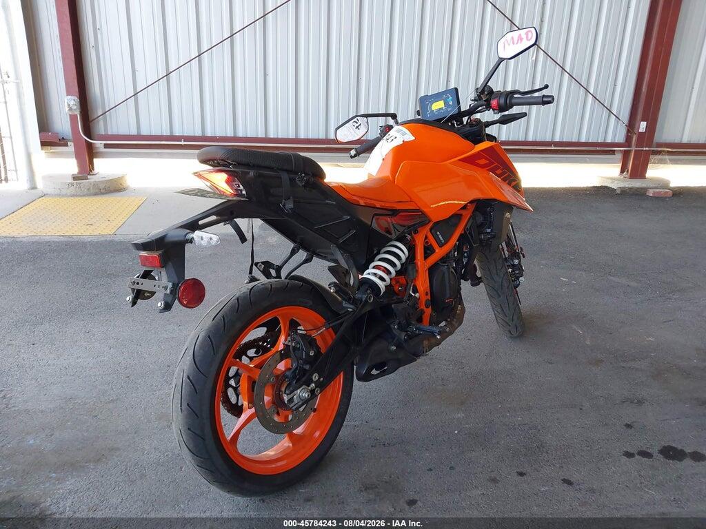MD2JPJ404RN261867 2024 KTM 390 photo no. 4